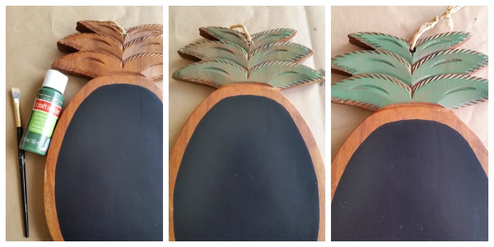 wood pineapple chalkboard leaves