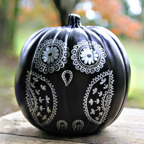 Image for How to Make Sharpie Owl Pumpkins