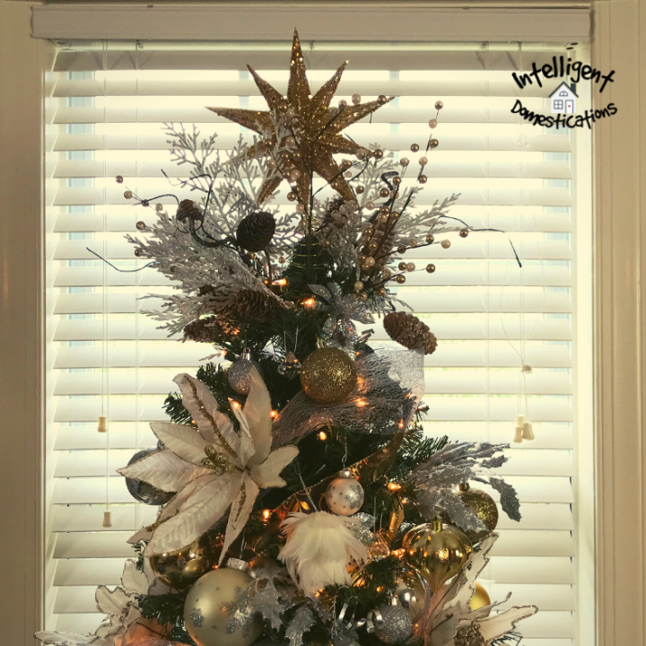Image for Simple Silver & Gold Christmas Tree Decorations
