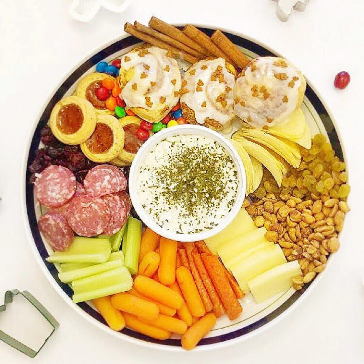 Image for Christmas Charcuterie Board & Snack Tray
