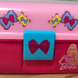 Image for How to Organize Barbie Stuff (in 3 Easy Ways)