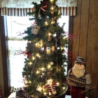 Image for Tabletop Tomato Cage Christmas Tree