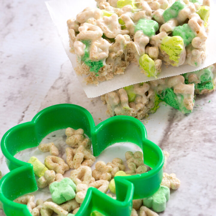 Image for LUCKY Charms Krispie Treats