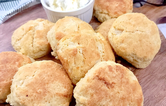 Easy cornmeal biscuits