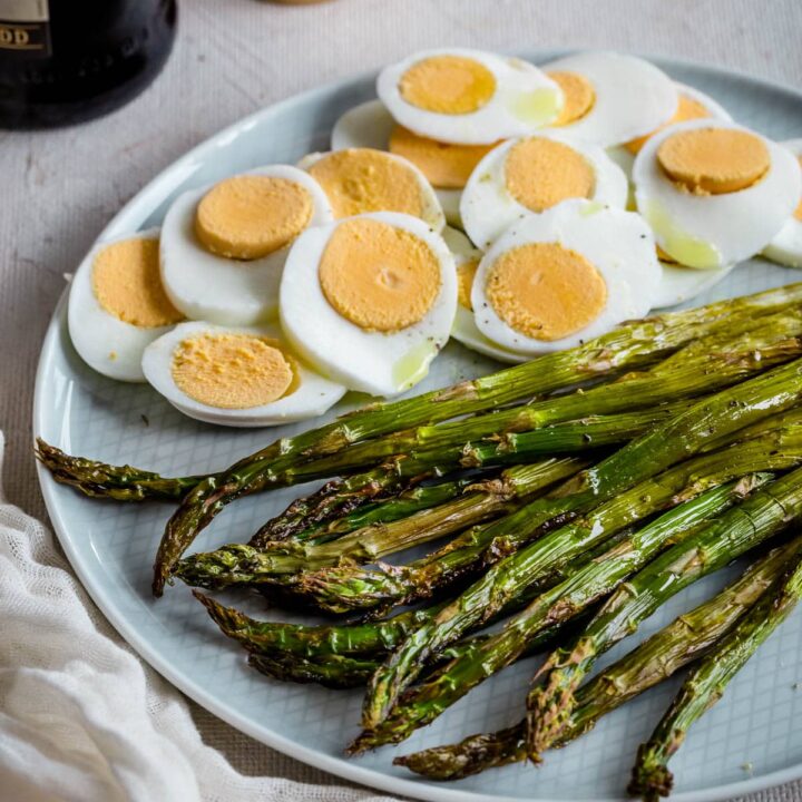 Image for Asparagus and Boiled Eggs Salad