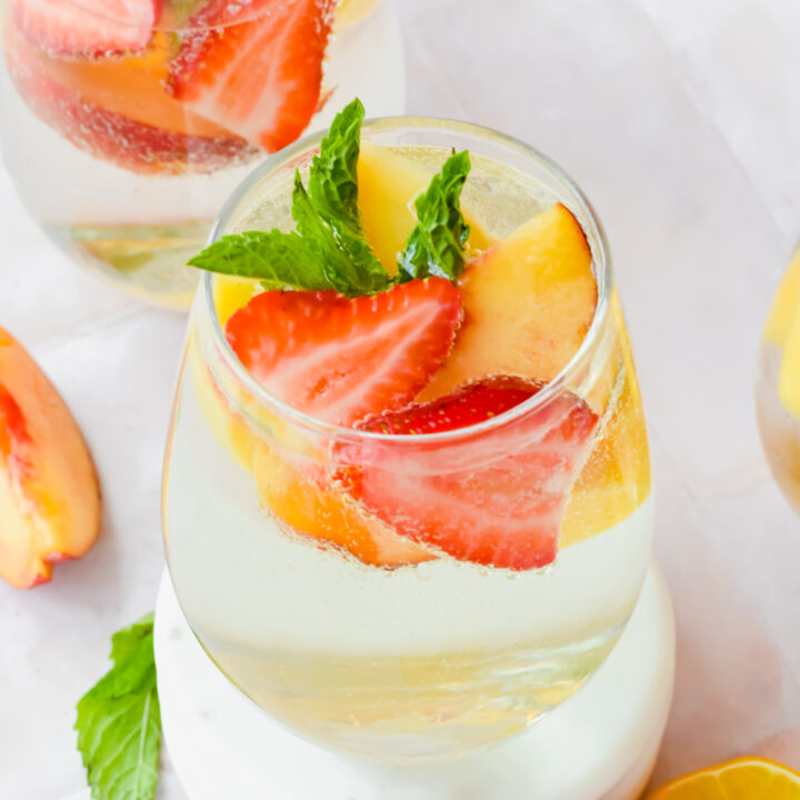 Image for Sparkling Peach Sangria with White Wine