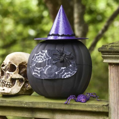Image for This Witch Pumpkin Craft Is Sparkly Good
