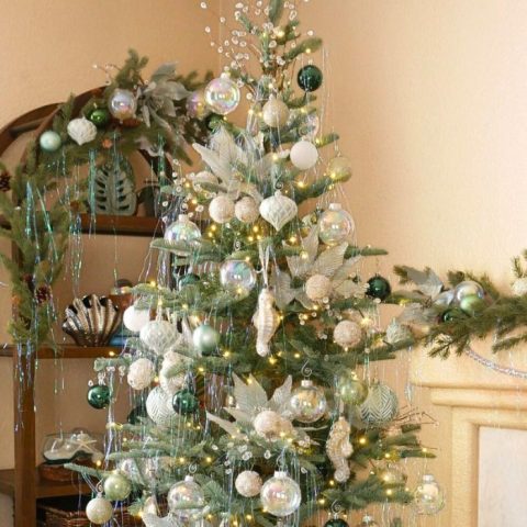Sea Green Tropical Christmas Tree Slider
