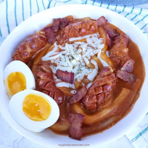 Rose Tteokbokki with a twist.